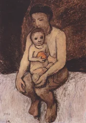 Madre seduta con bambino in grembo